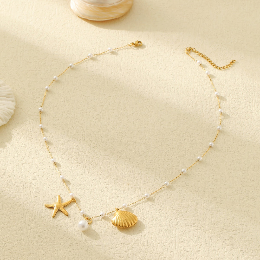 STAR SHELL NECKLACE