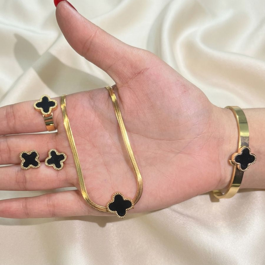 Clover Complete Set Snake chain, bangle, earrings, ring