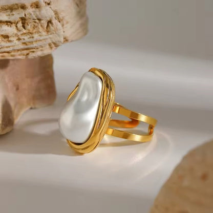 Mother Pearl Ring