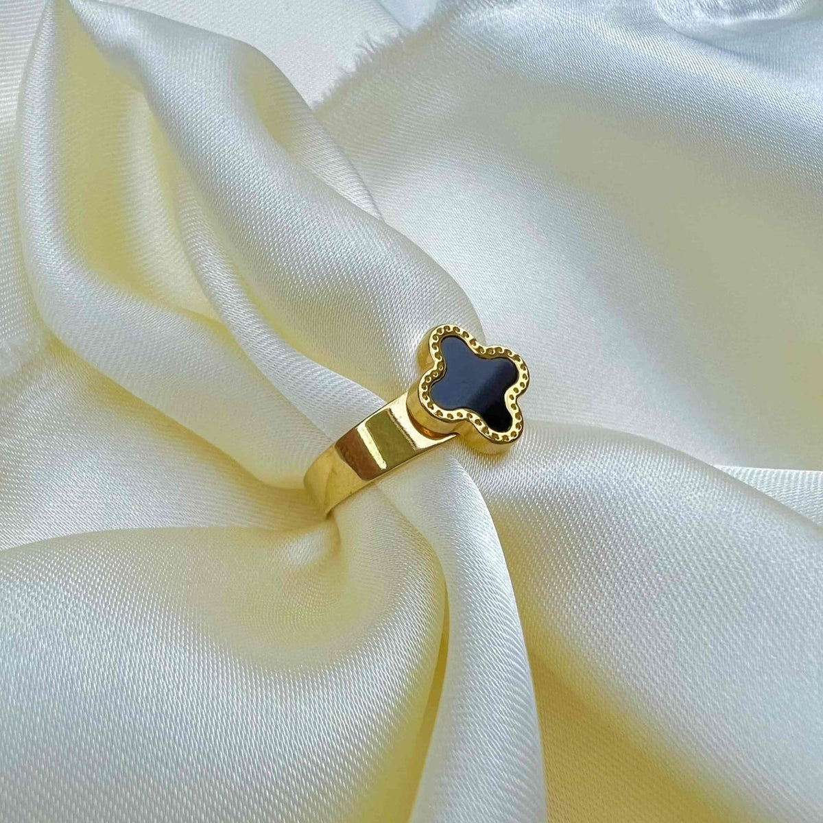 Clover Flower Adjustable Rings