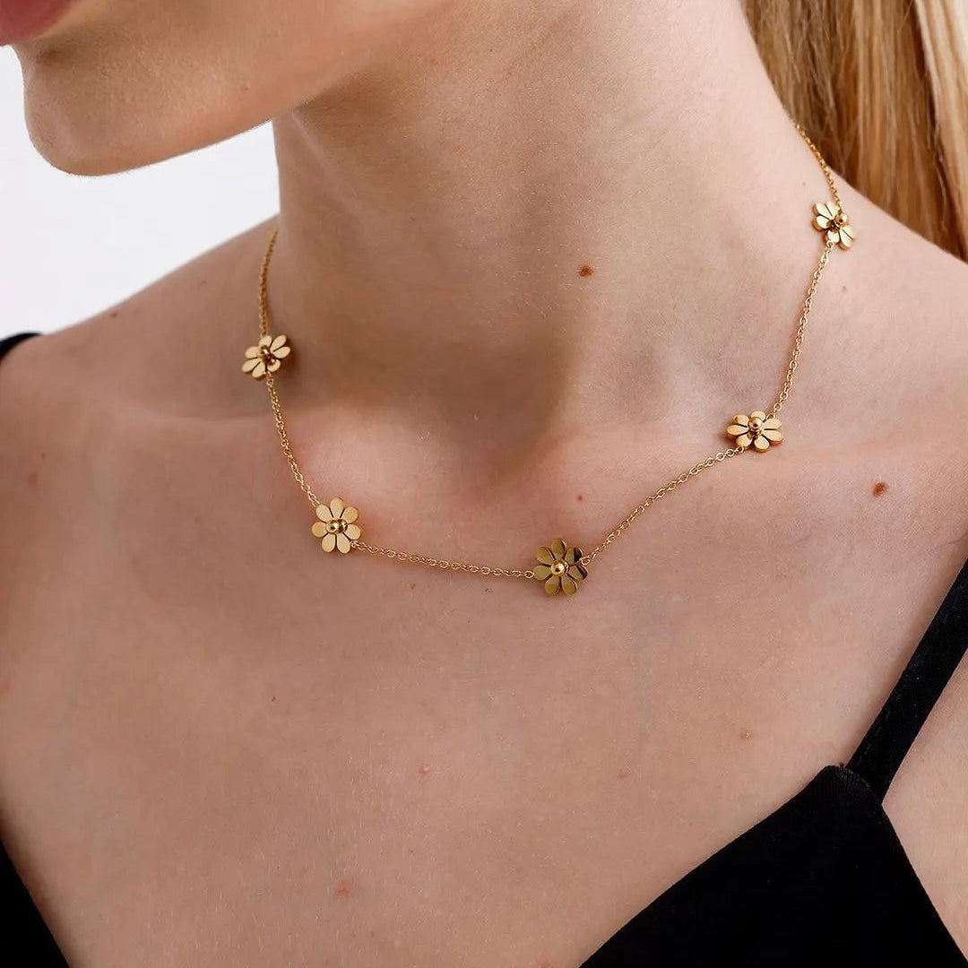 Sunflower Daisy Necklace