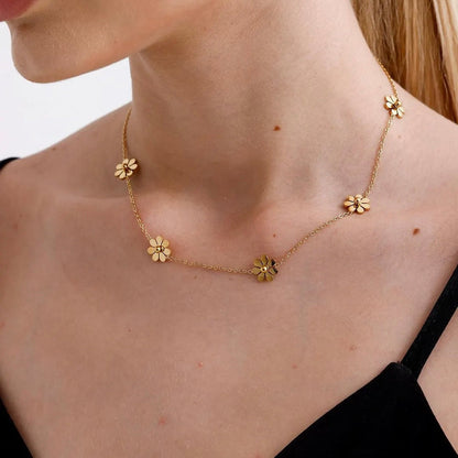 Sunflower Daisy Necklace