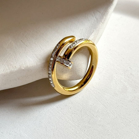 Nail stoned Ring