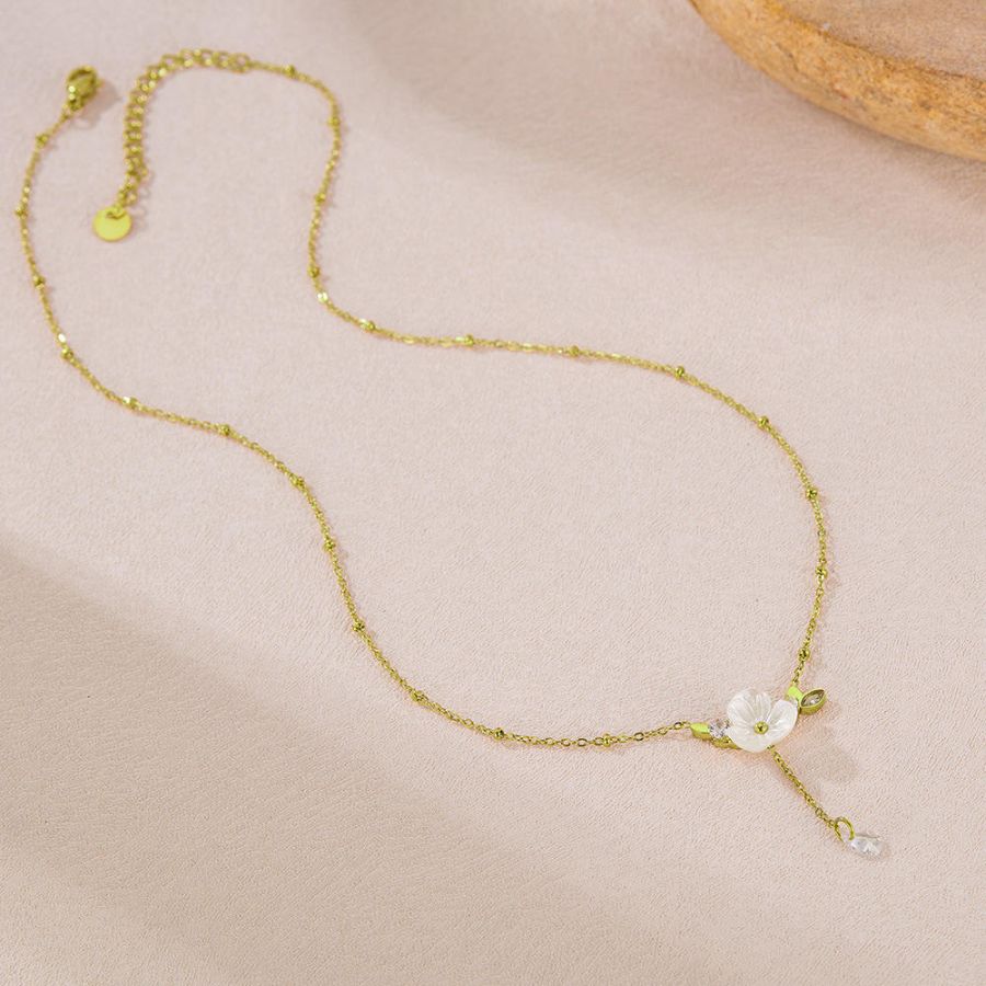 Camellia Flower Necklace